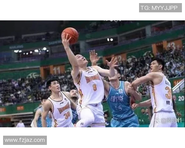 恒大与力凡直对决分析揭示双方实力差距与战术布局